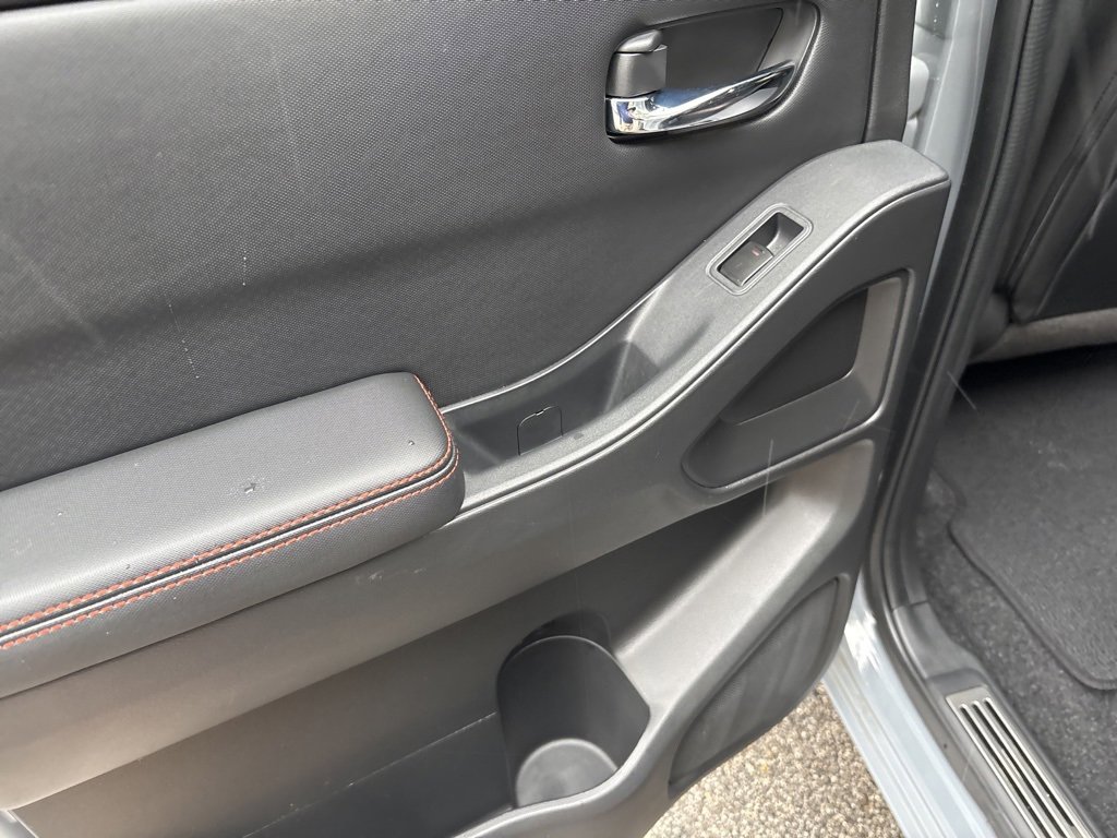 Used 2023 Nissan Frontier PRO-4X w/ Pro-4X Premium Package image 8