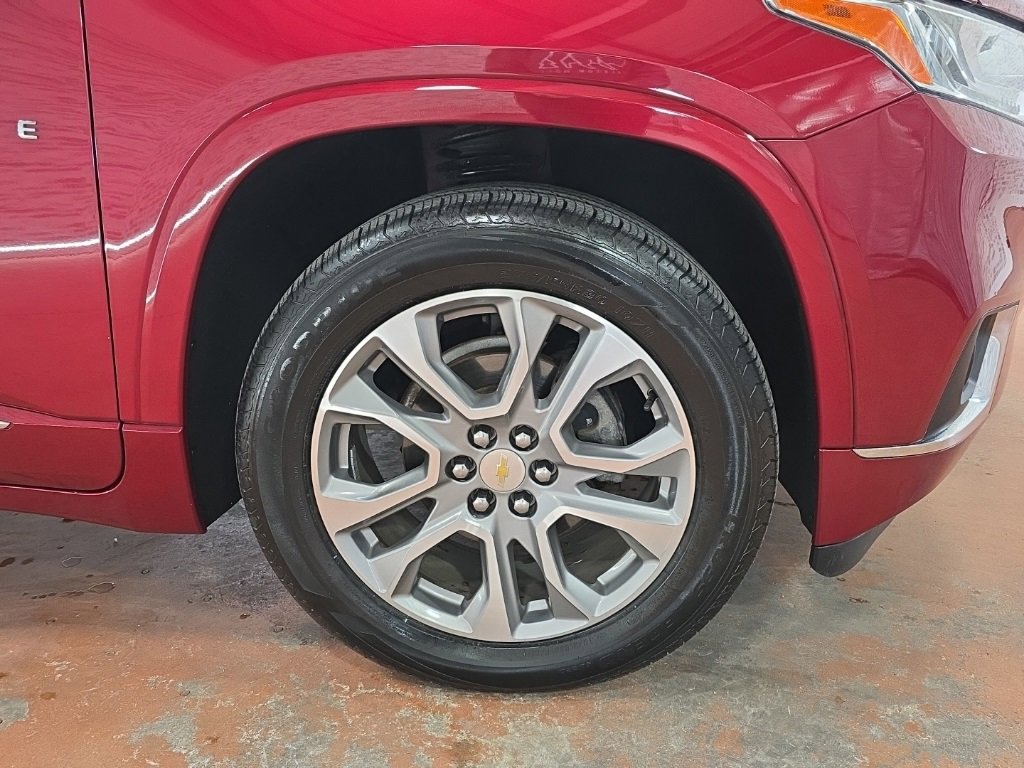 Used 2020 Chevrolet Traverse Premier image 9