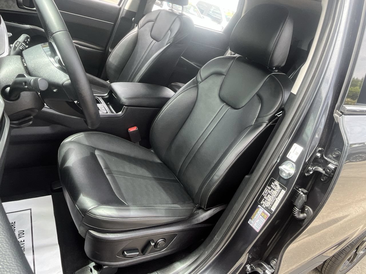 Used 2024 Kia Sorento X-Line EX AWD/4WD image 18