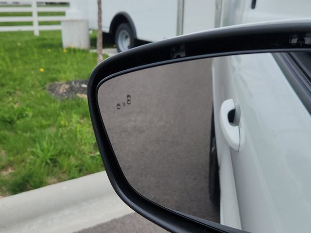 Used 2025 Ford Escape ST-Line Elite w/ Premium Technology Package image 39