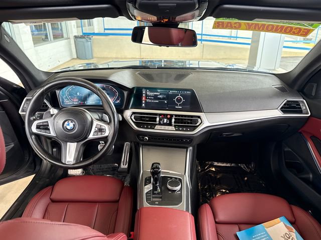 Used 2022 BMW 330i Sedan w/ M Sport Package RWD image 12