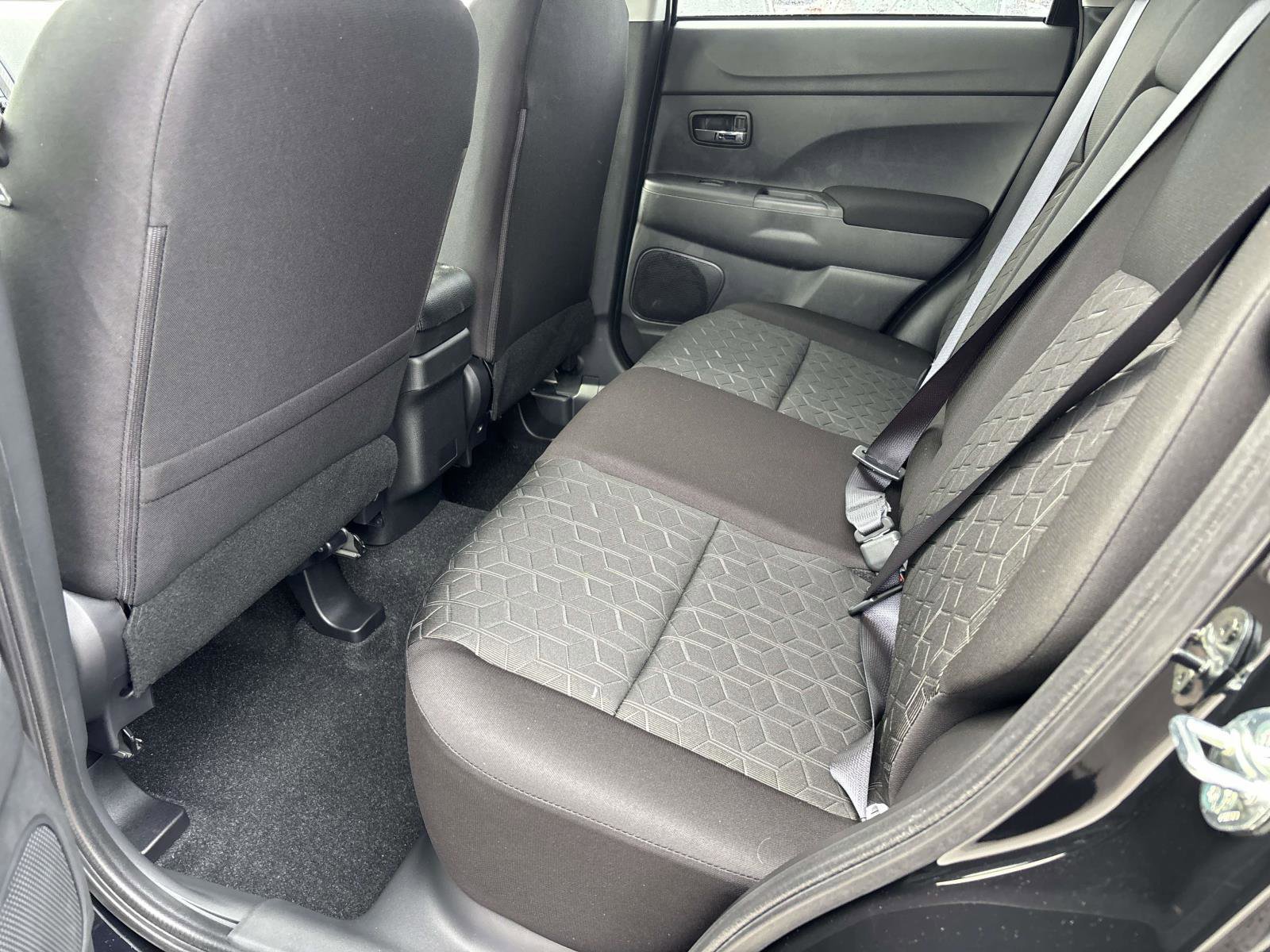 New 2025 Mitsubishi Outlander Sport ES image 6