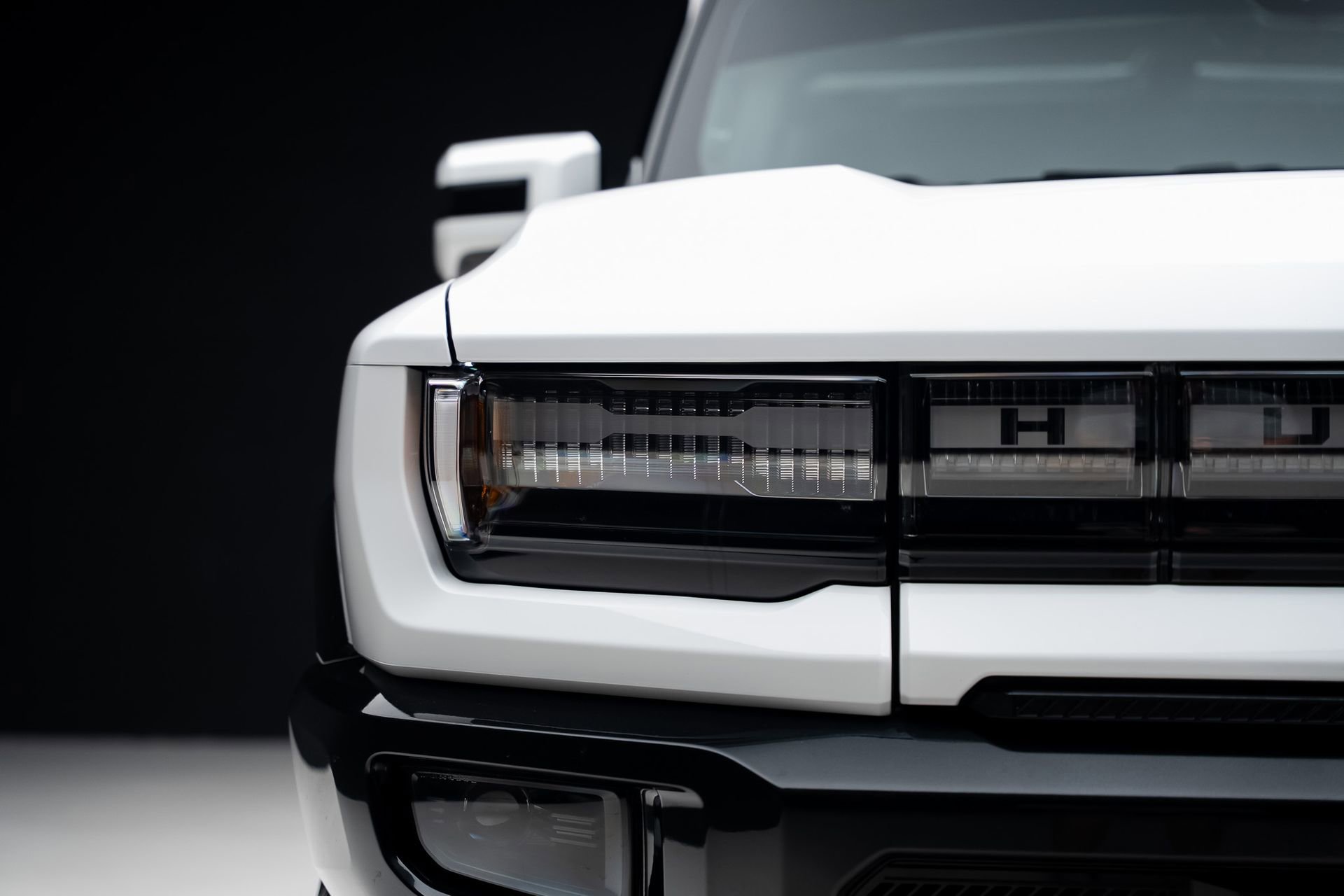 Used 2024 GMC Hummer EV 2X w/ Extreme Off-Road Package image 11