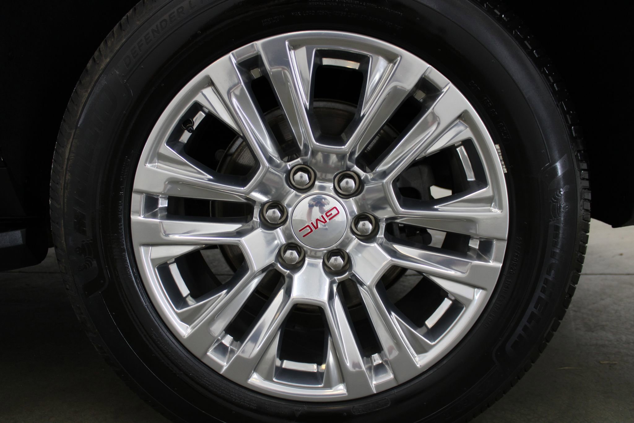 Used 2022 GMC Yukon Denali w/ Max Trailering Package image 9