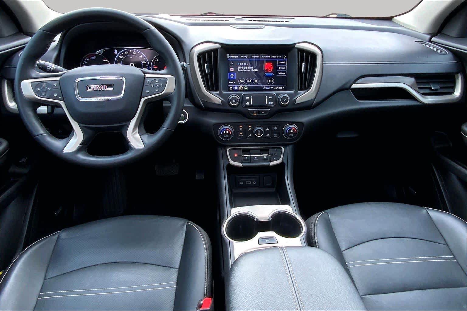 Used 2023 GMC Terrain Denali AWD/4WD image 16