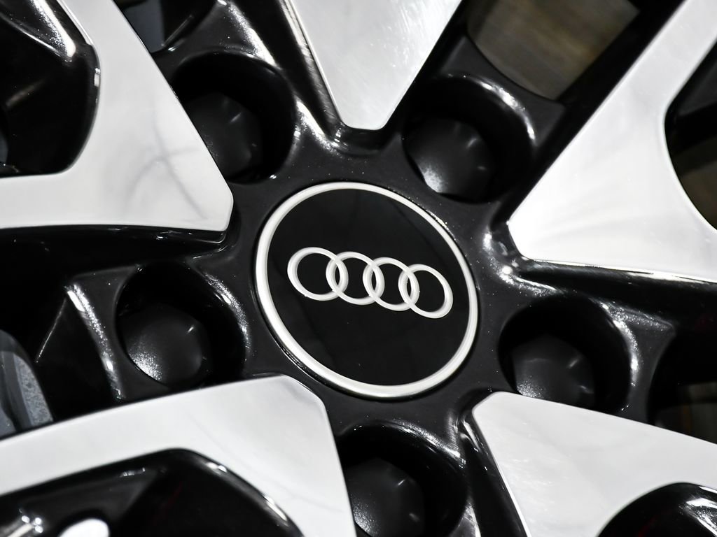 Used 2025 Audi S5 Prestige w/ Prestige Package AWD/4WD image 90