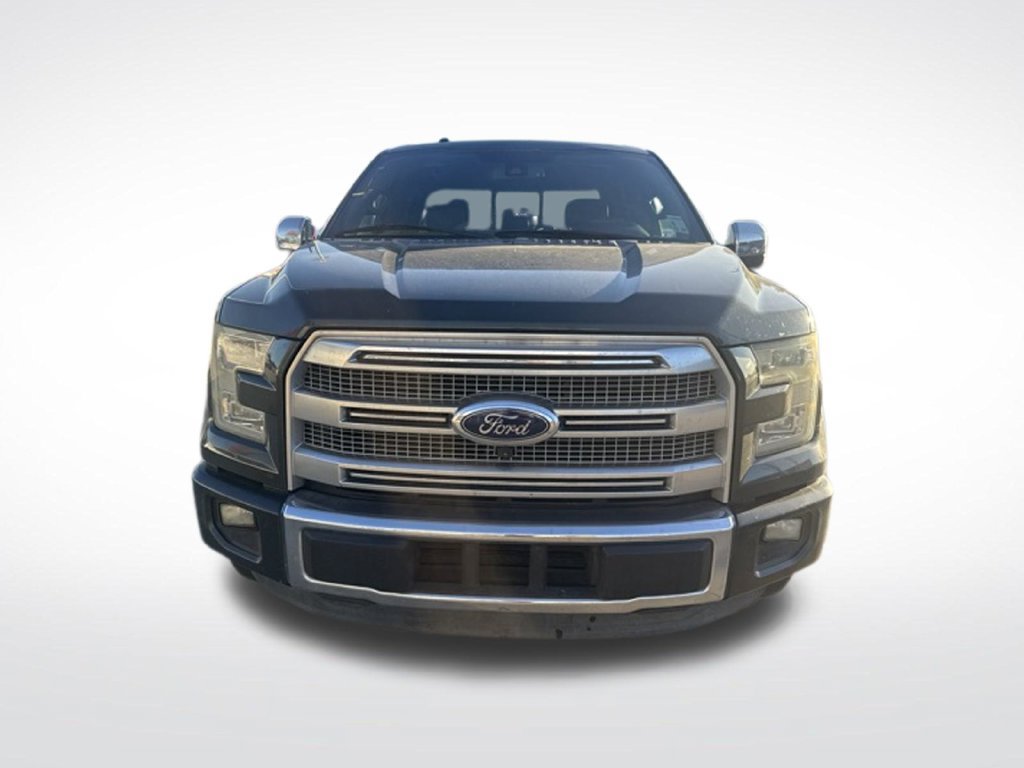 Used 2015 Ford F150 Platinum w/ Equipment Group 701A Luxury RWD image 3