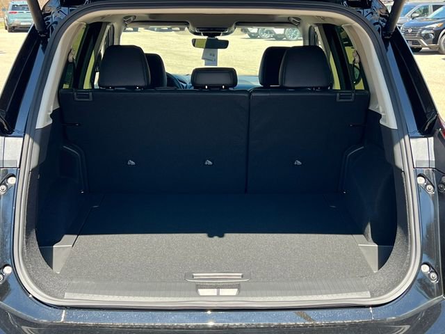 New 2026 Nissan Rogue SV image 32