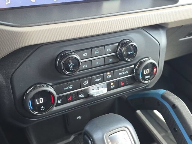 Used 2024 Ford Bronco Wildtrak AWD/4WD image 30