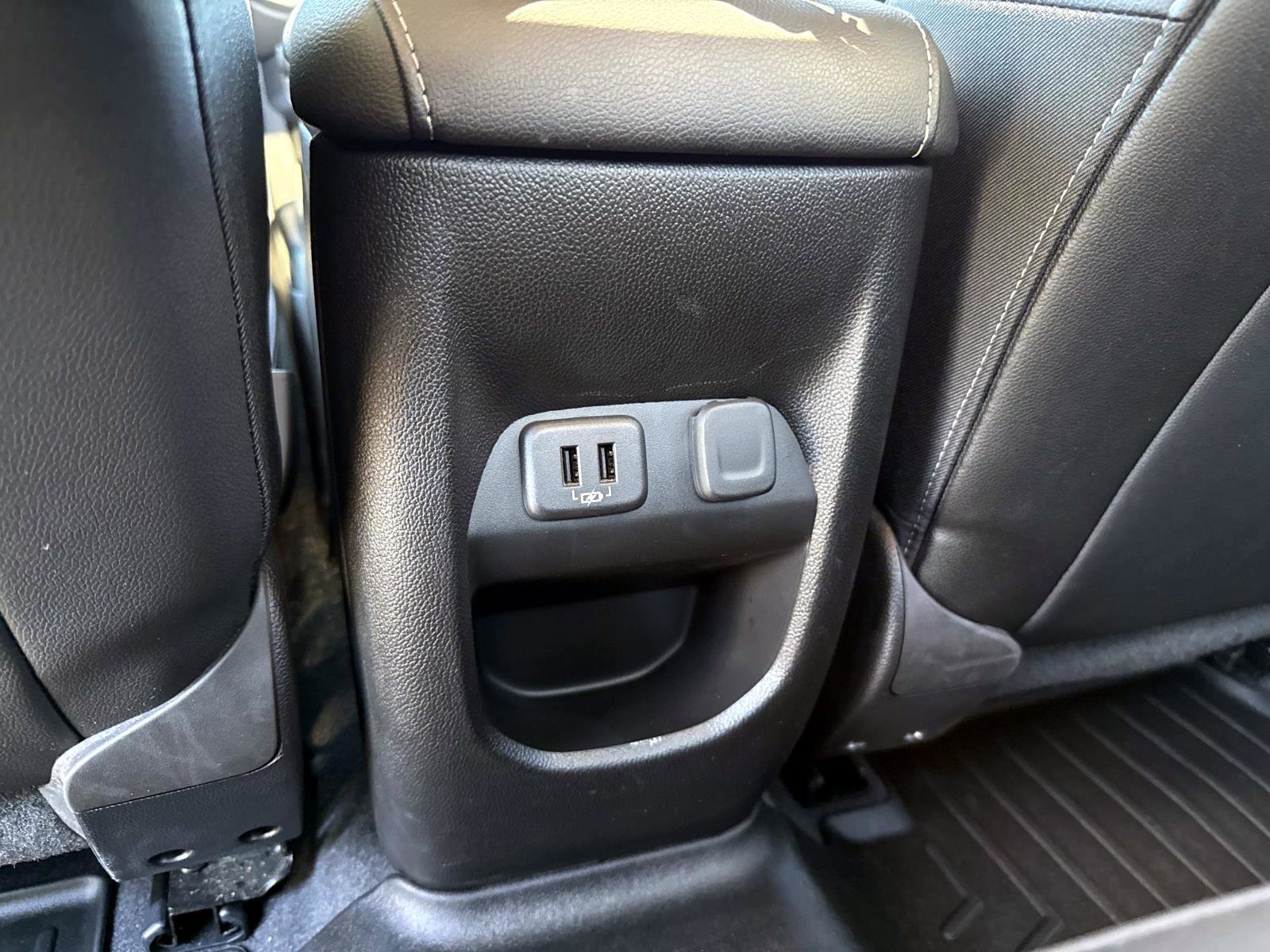 Used 2019 Chevrolet Colorado ZR2 image 16