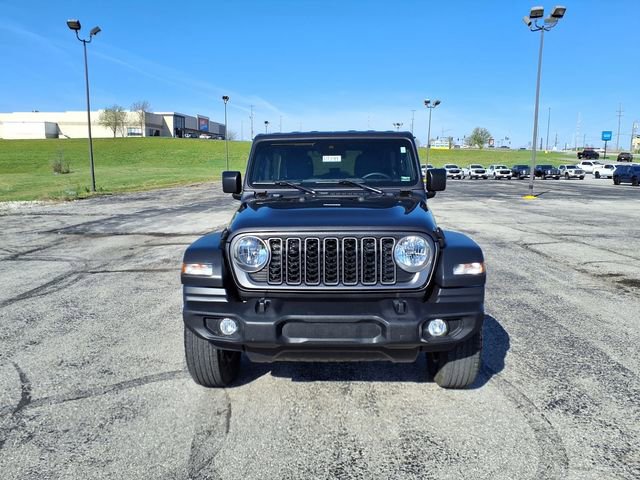 Used 2025 Jeep Wrangler Sport S image 2