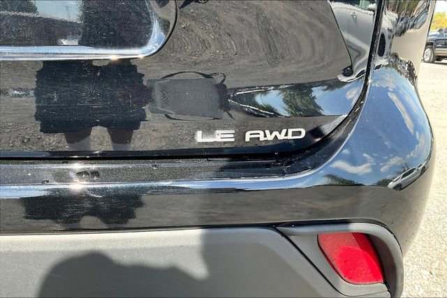 Used 2024 Toyota Highlander LE image 21