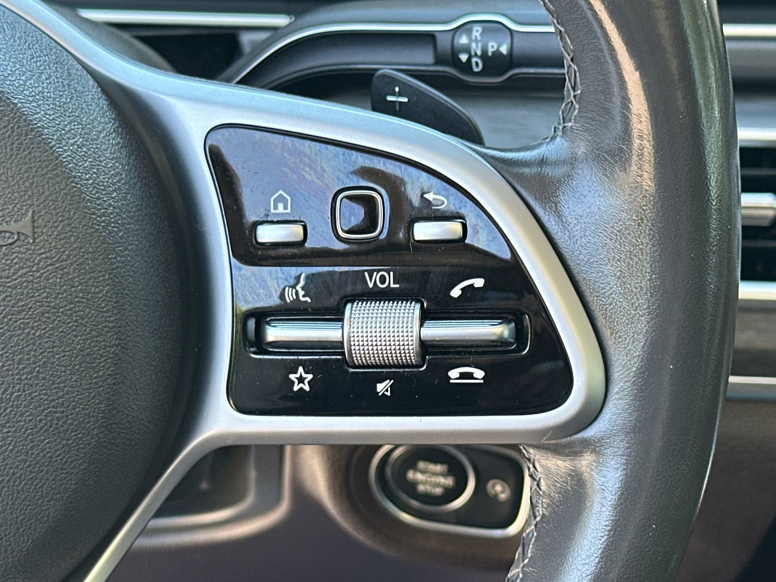 Used 2020 Mercedes-Benz GLS 580 4MATIC image 33