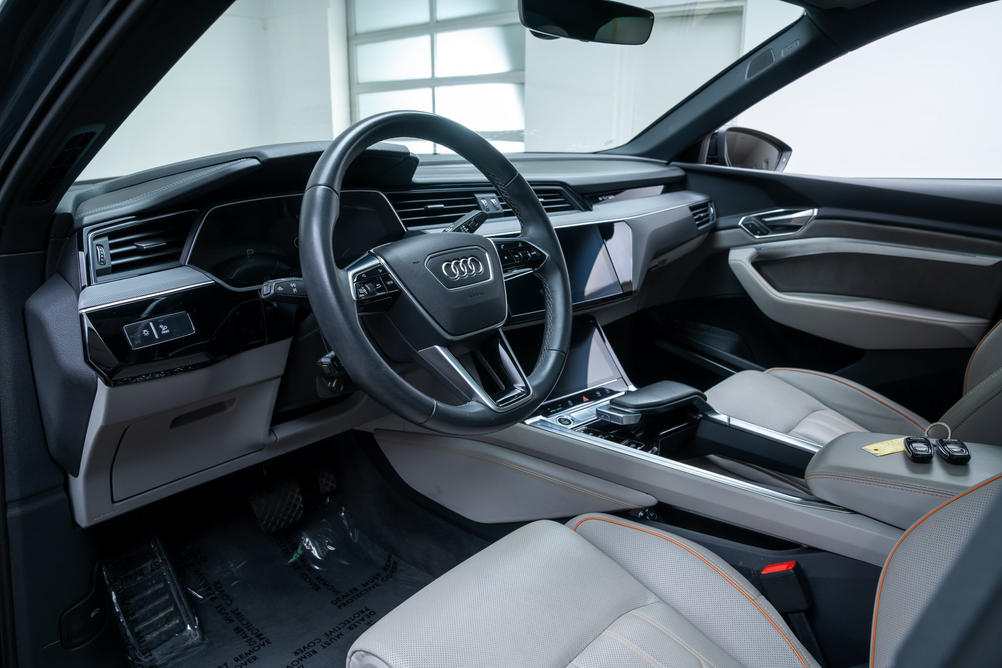 Used 2024 Audi Q8 e-tron Prestige w/ Prestige Package AWD/4WD image 20