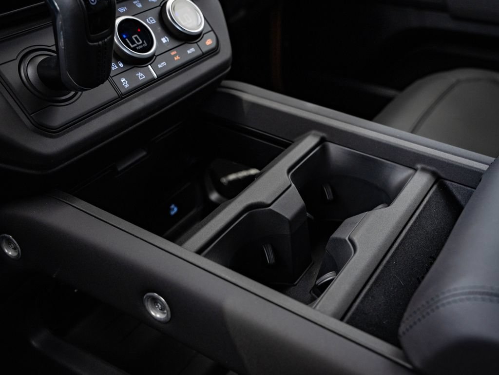 New 2026 Land Rover Defender 110 Trophy Edition AWD/4WD image 40