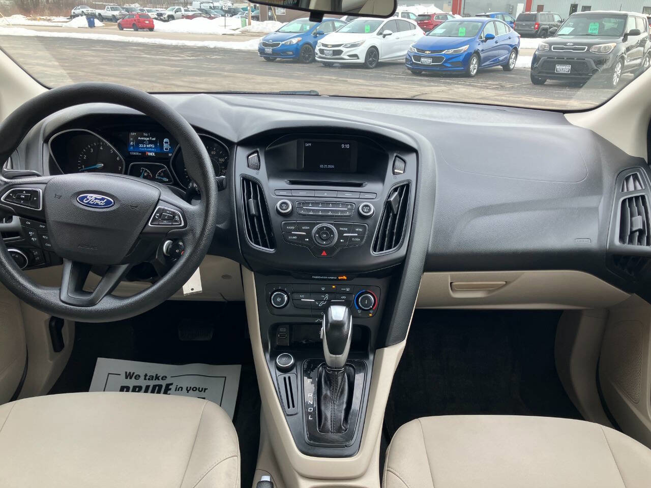 Used 2015 Ford Focus SE FWD image 17