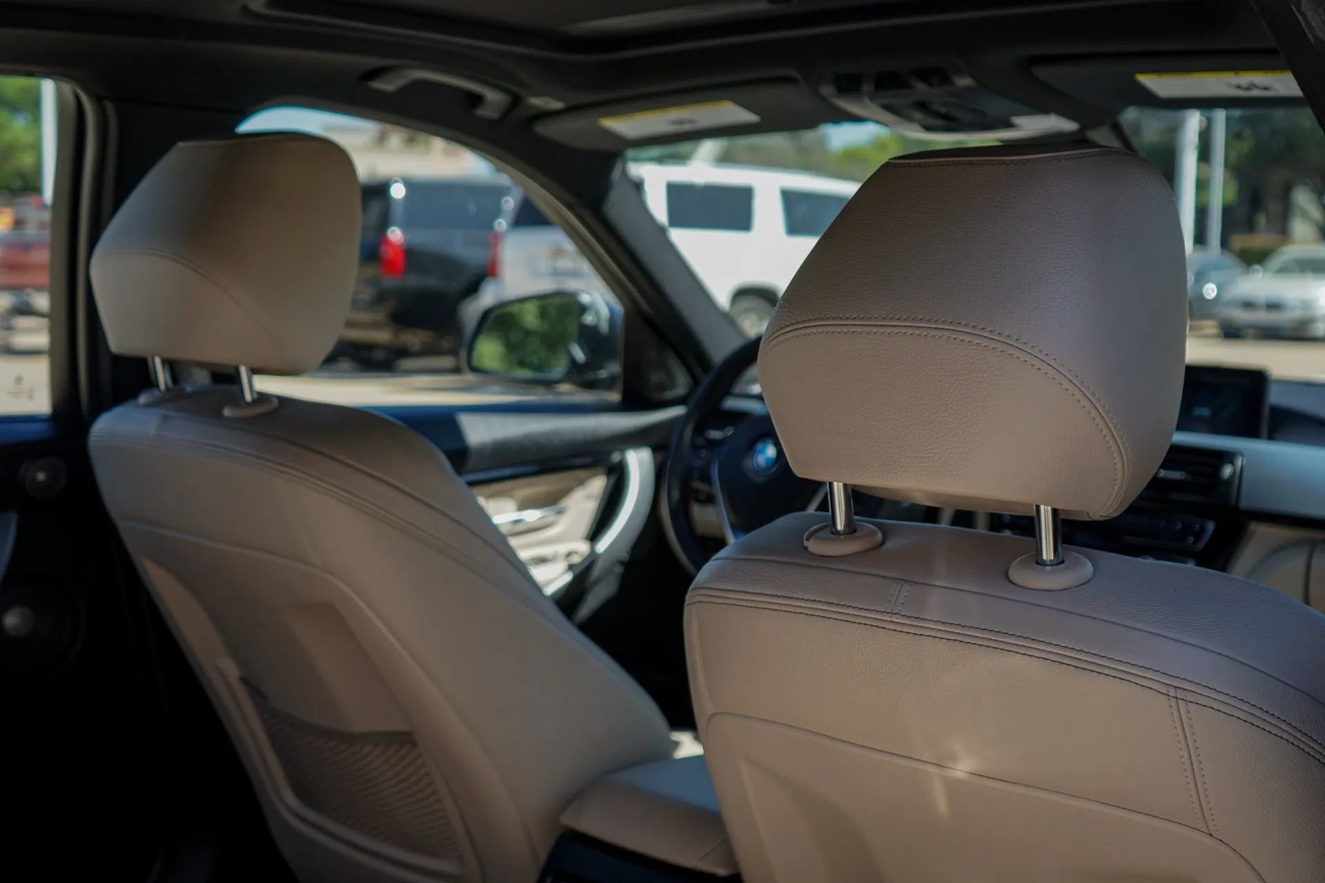 Used 2017 BMW 330e image 38