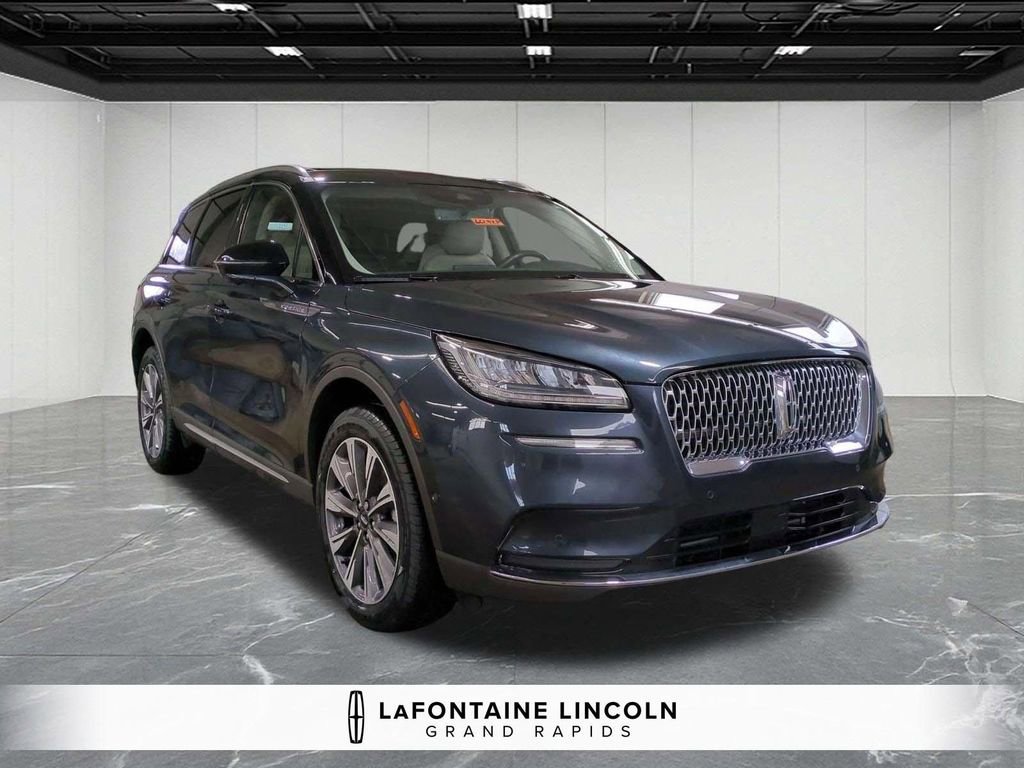 Certified 2022 Lincoln Corsair Reserve w/ Equipment Group 201A image 7