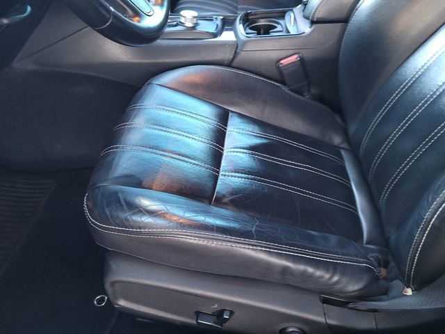 Used 2019 Chrysler 300 S image 17