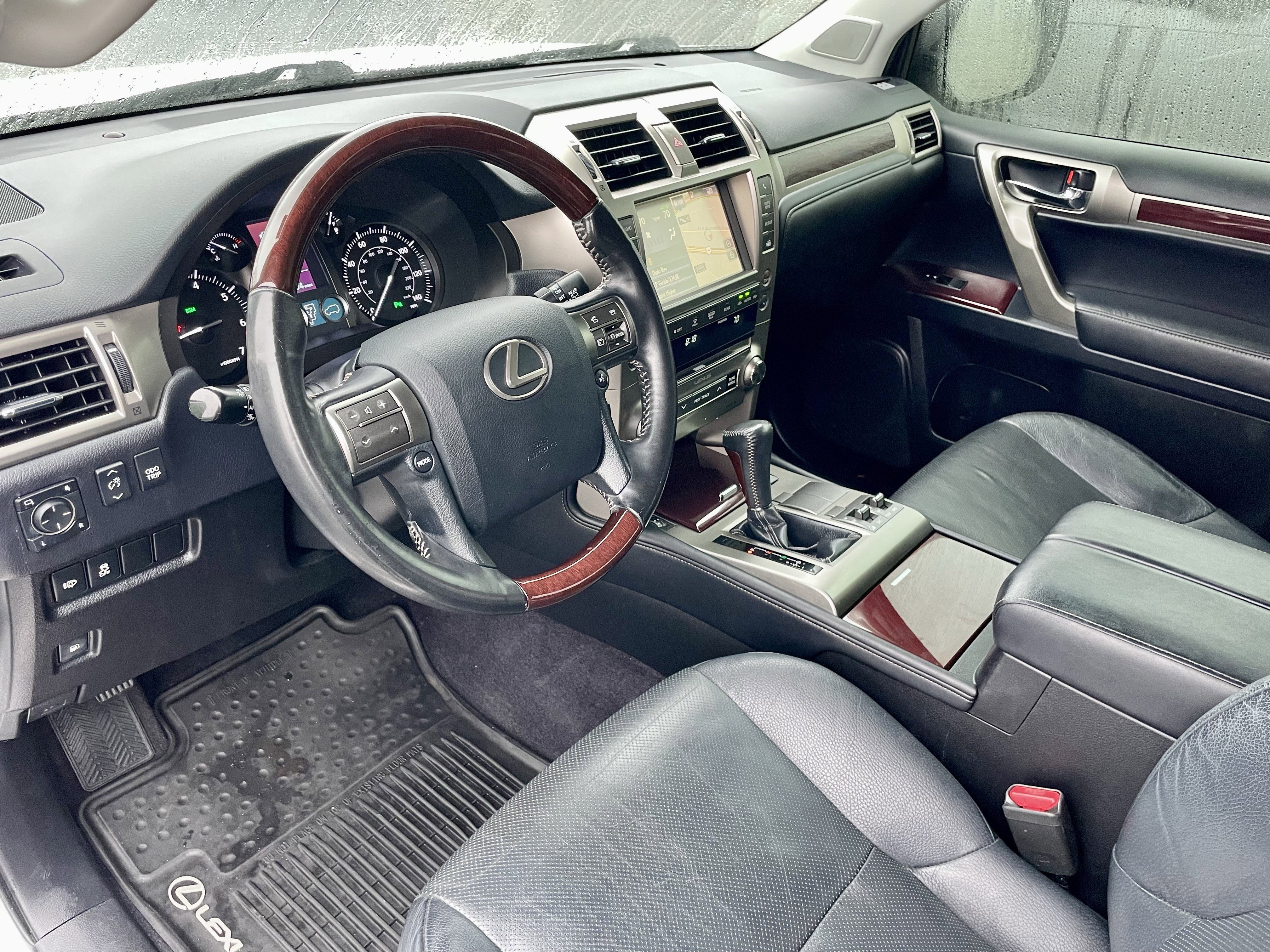Used 2019 Lexus GX 460 Premium image 13