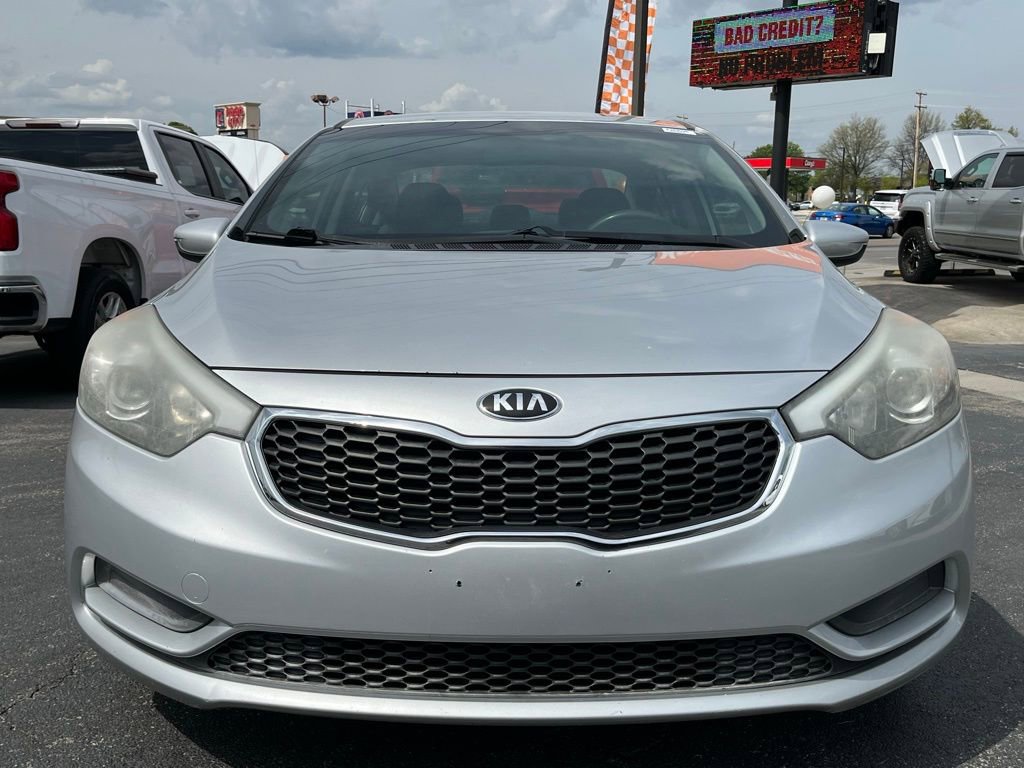 Used 2015 Kia Forte LX FWD image 2