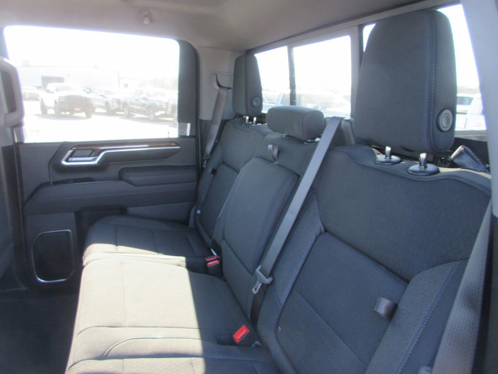 New 2026 GMC Sierra 2500 SLE w/ SLE Value Package; AWD/4WD image 14