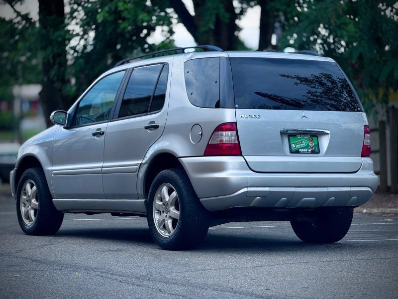 Used 2004 Mercedes-Benz ML 500 4MATIC image 5