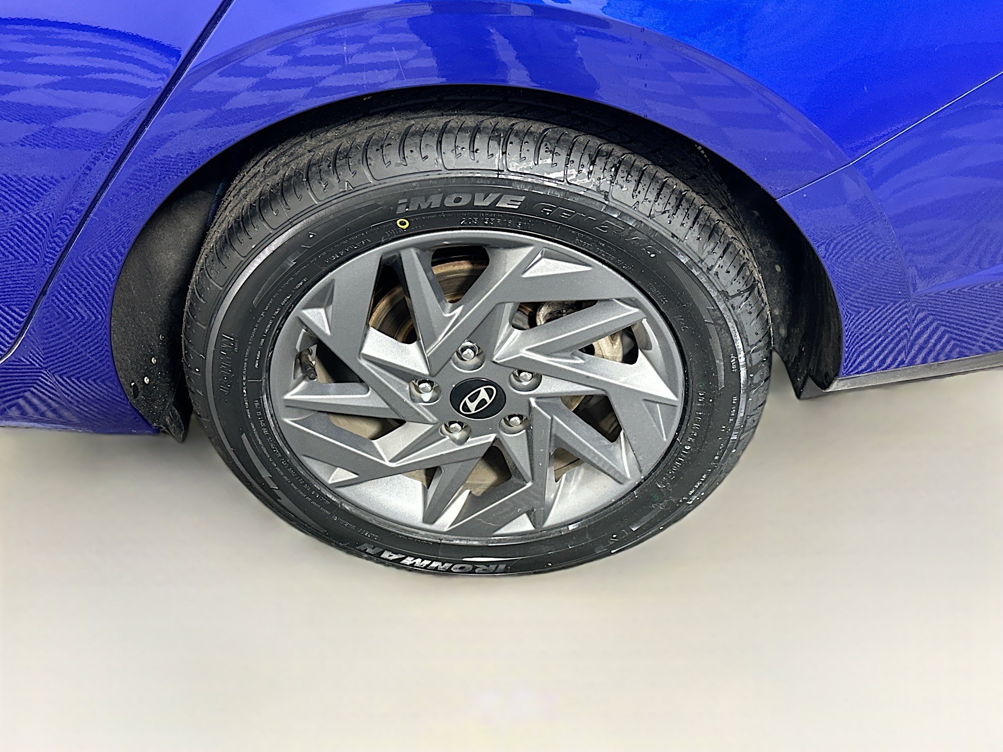 Used 2024 Hyundai Elantra SEL FWD image 11