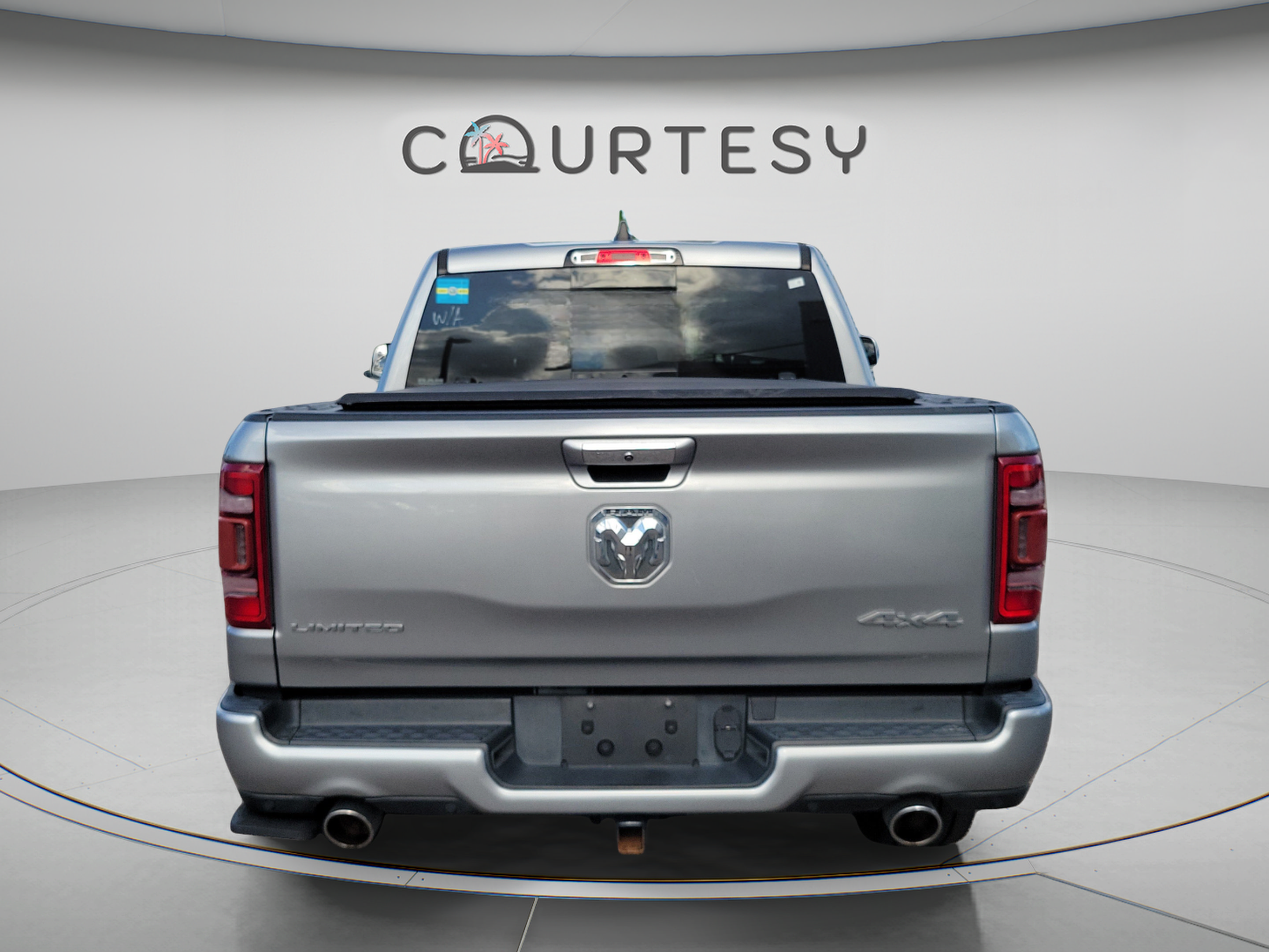 Used 2020 RAM 1500 Limited AWD/4WD image 4