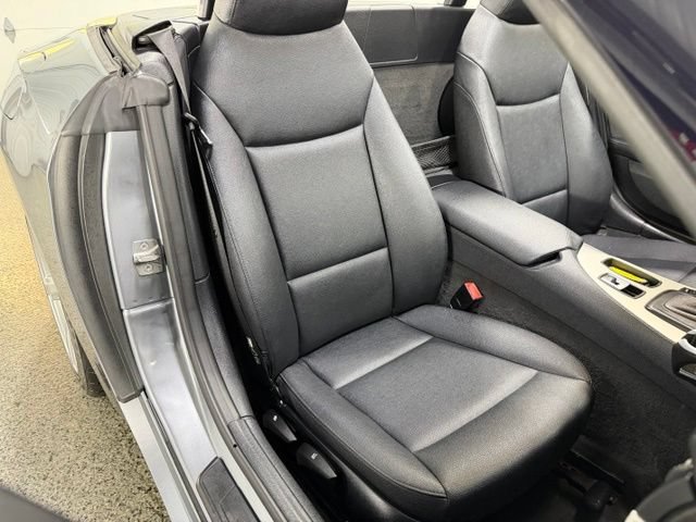Used 2011 BMW Z4 sDrive30i RWD image 22