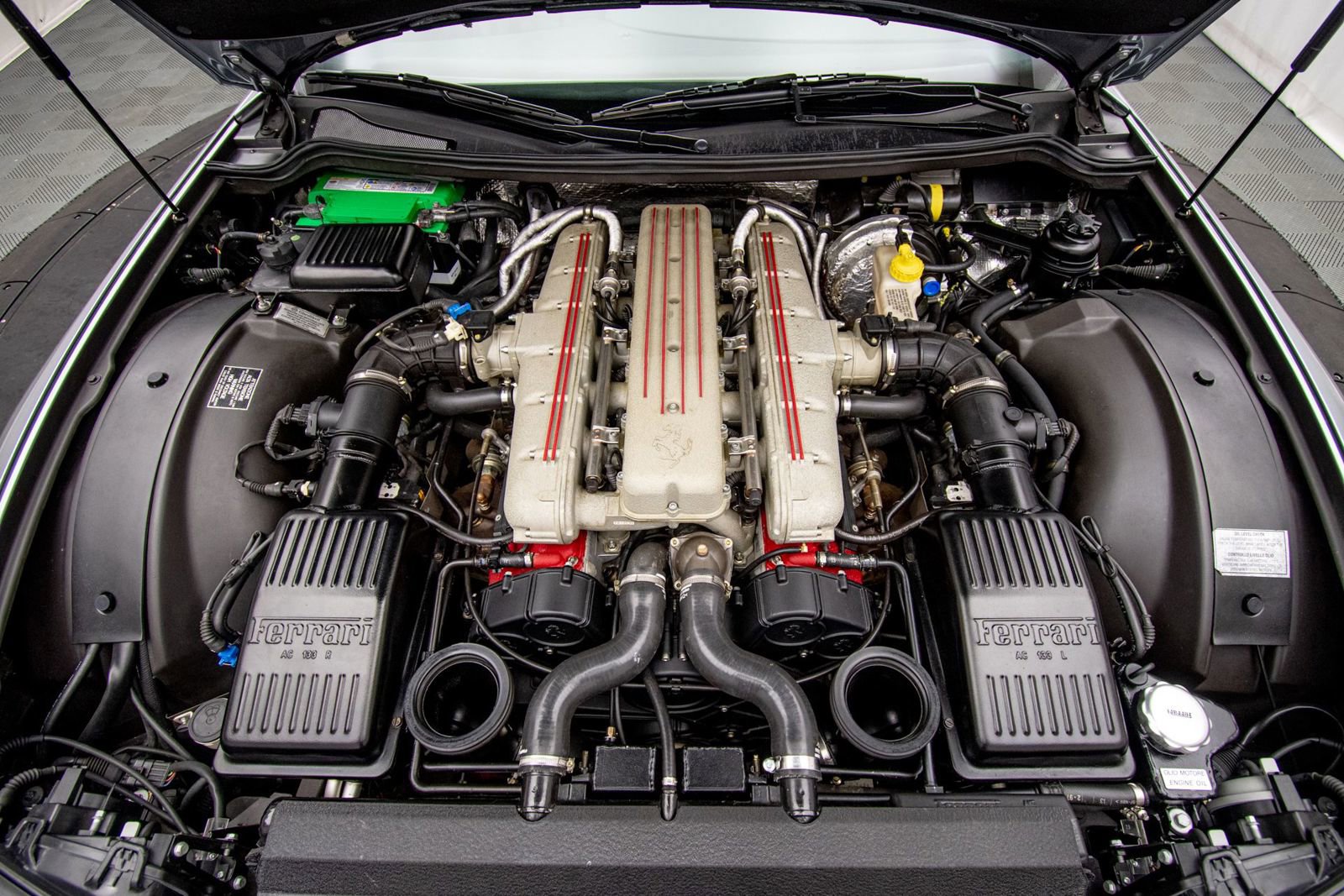 Used 1999 Ferrari 550 Maranello Coupe RWD image 48