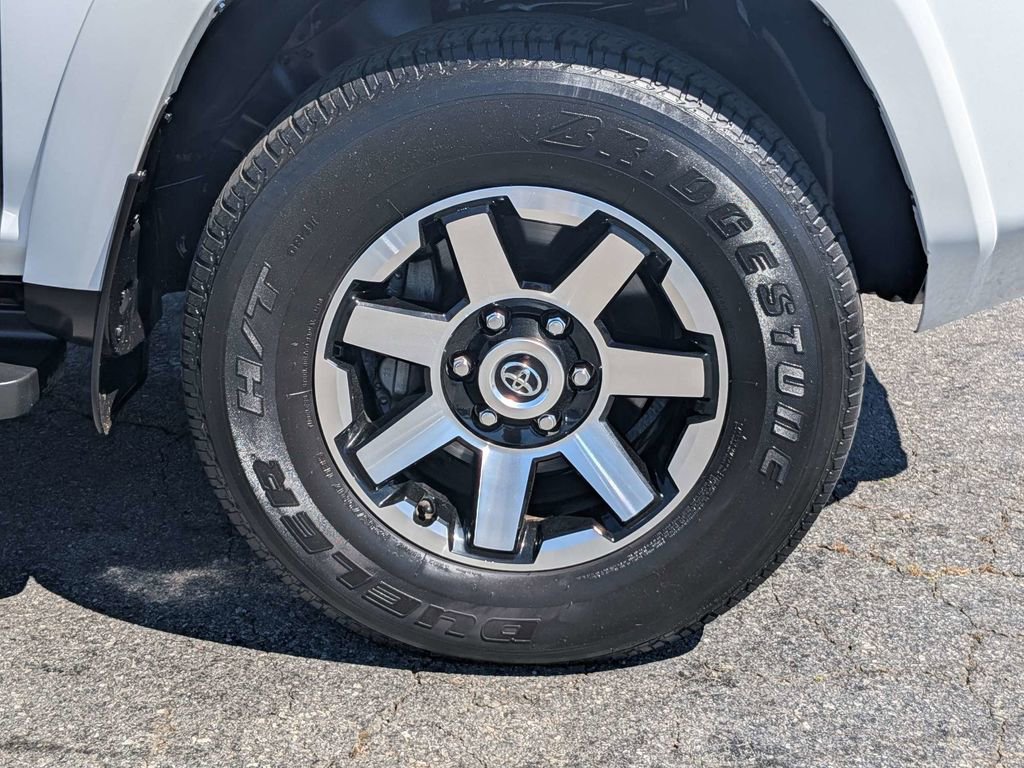 Used 2023 Toyota 4Runner TRD Off-Road image 10