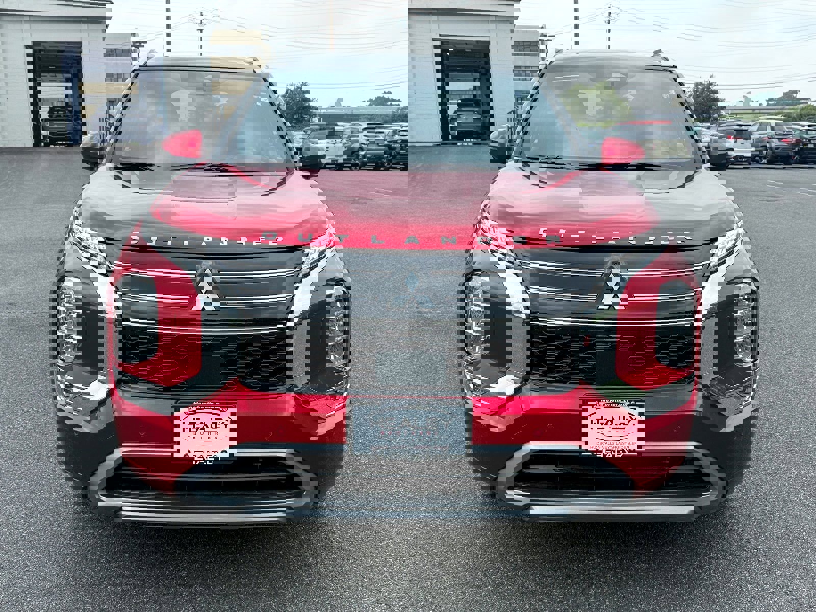 New 2025 Mitsubishi Outlander AWD image 4