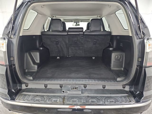 Used 2016 Toyota 4Runner SR5 AWD/4WD image 25