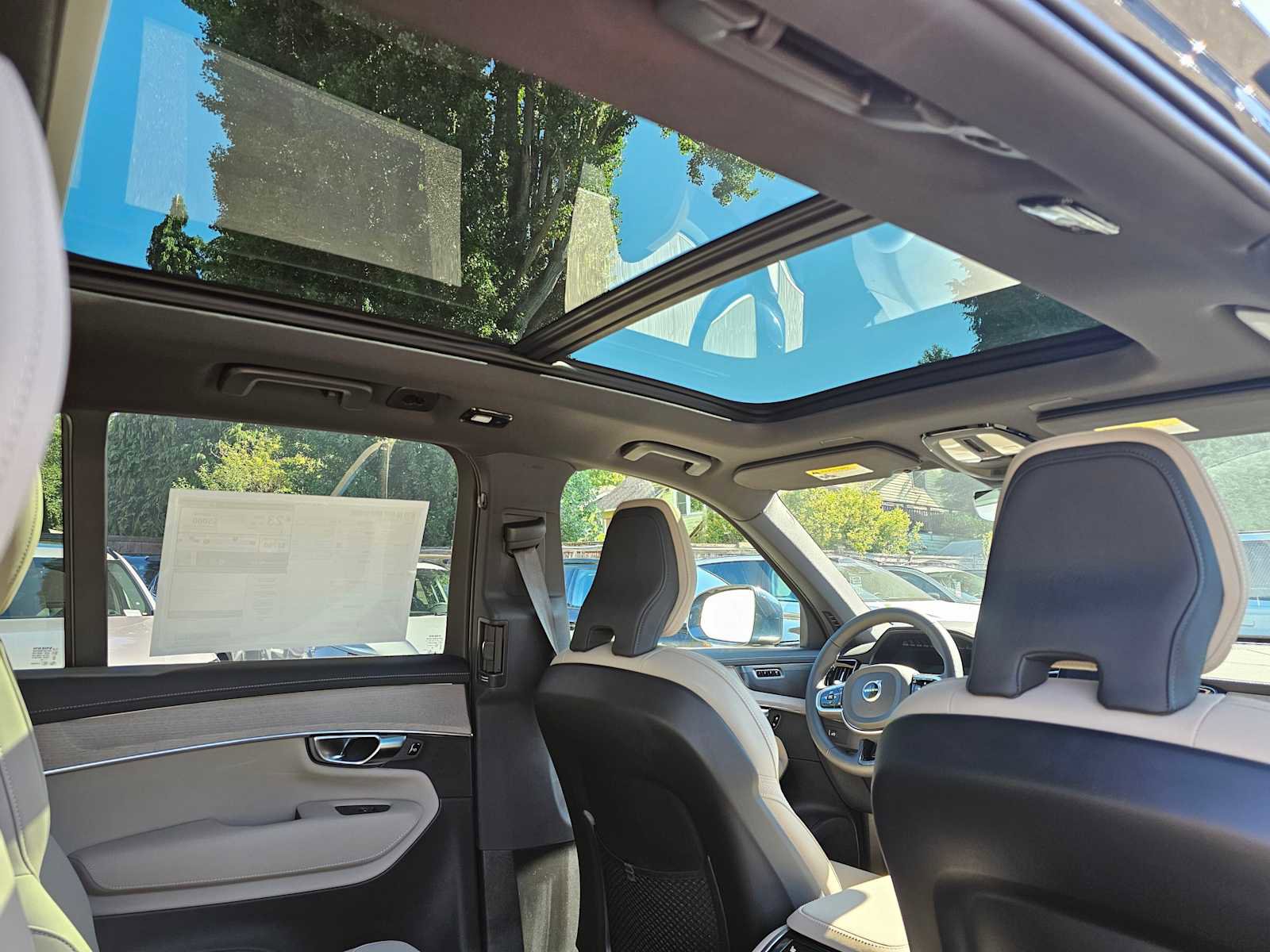 New 2026 Volvo XC90 B6 Plus image 13