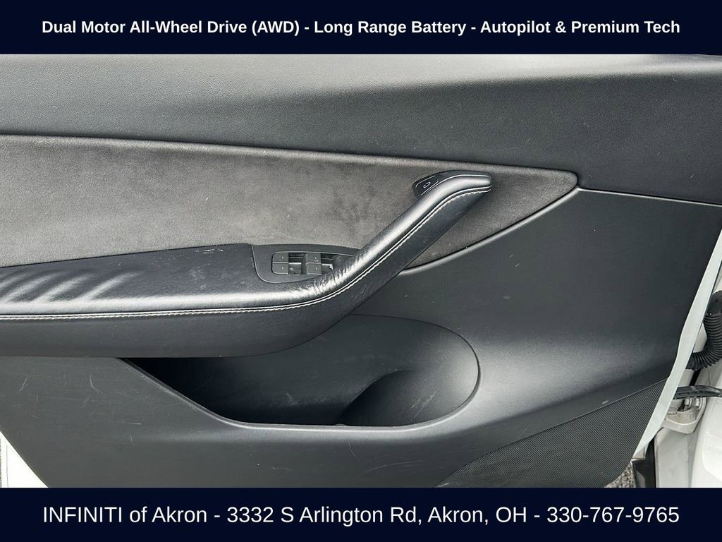 Used 2022 Tesla Model Y Long Range image 35