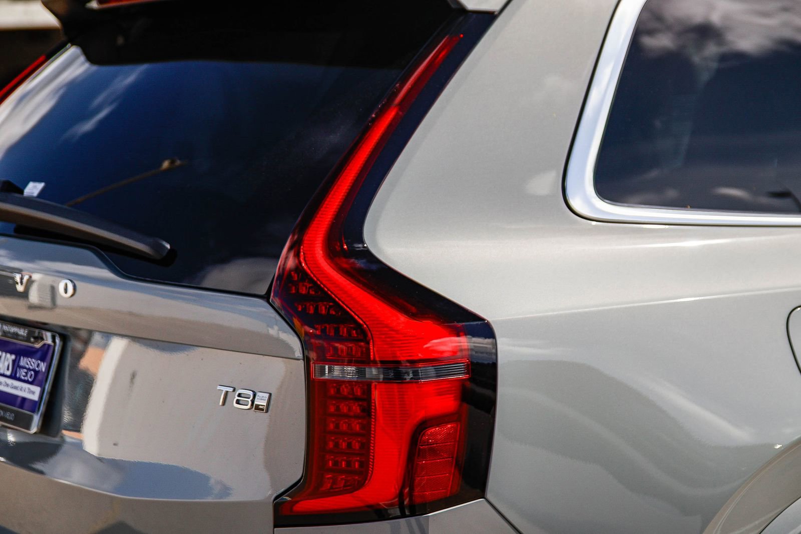 New 2026 Volvo XC90 T8 Ultra w/ Protection Package Premier image 7