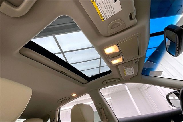 Used 2016 INFINITI QX50 AWD w/ Premium Plus Package image 14