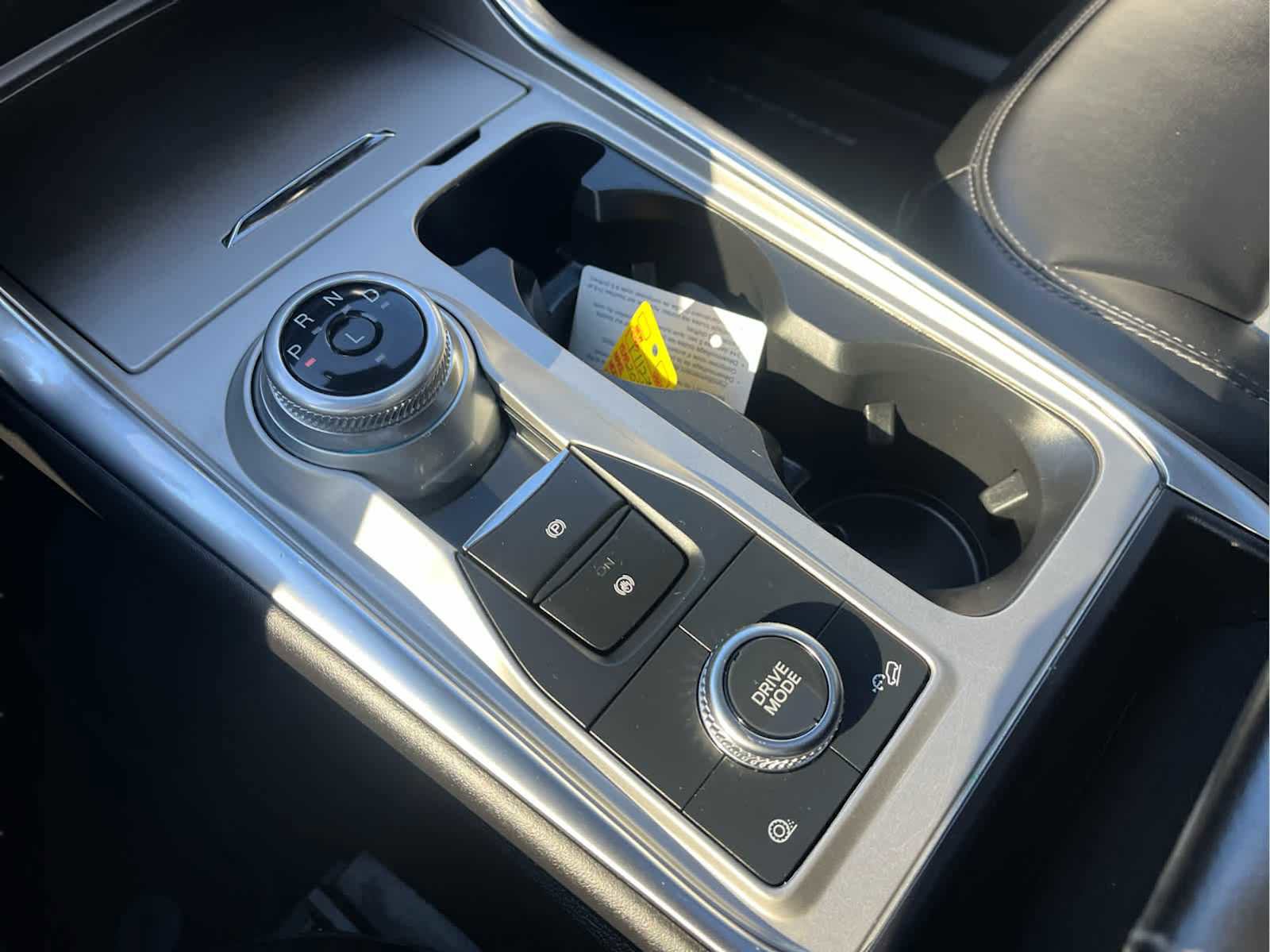 Used 2022 Ford Explorer XLT w/ Equipment Group 202A image 47