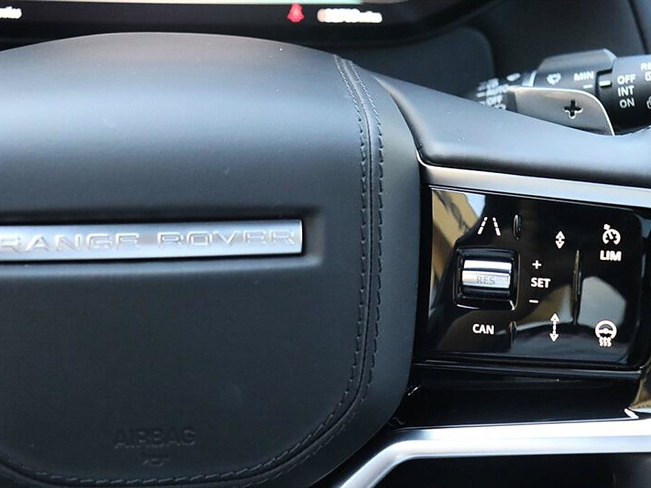 Used 2024 Land Rover Range Rover Sport SE AWD/4WD image 47