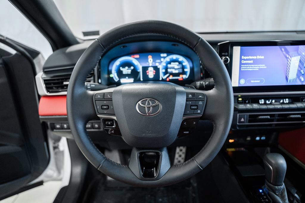 Used 2026 Toyota Camry XSE FWD image 27