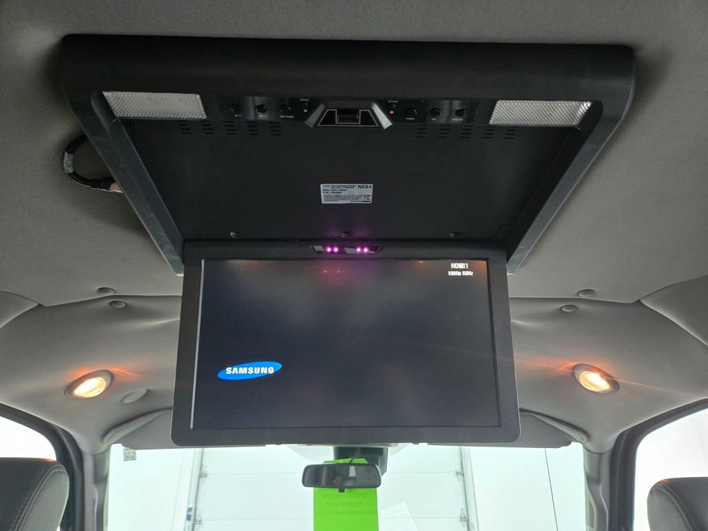 Used 2019 Chevrolet Express 2500 w/ Enhanced Convenience Package image 34