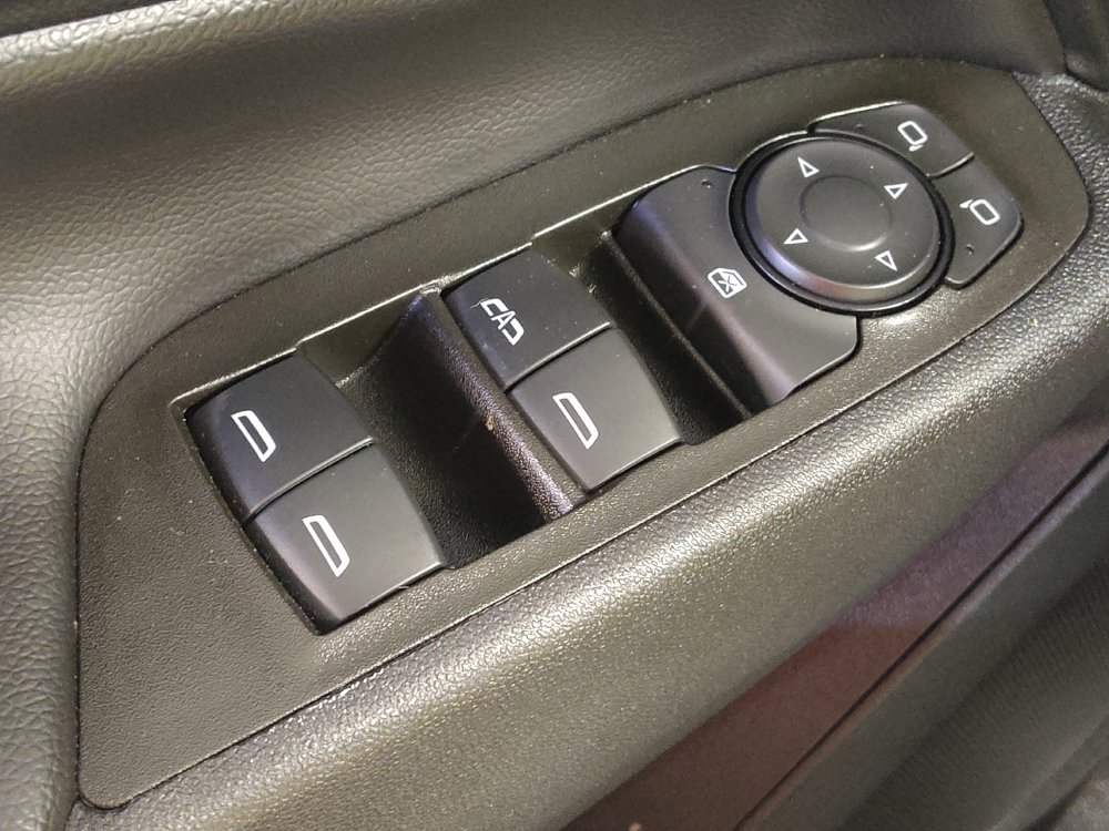 Used 2023 Chevrolet Equinox LT w/ Driver Convenience Package AWD/4WD image 27
