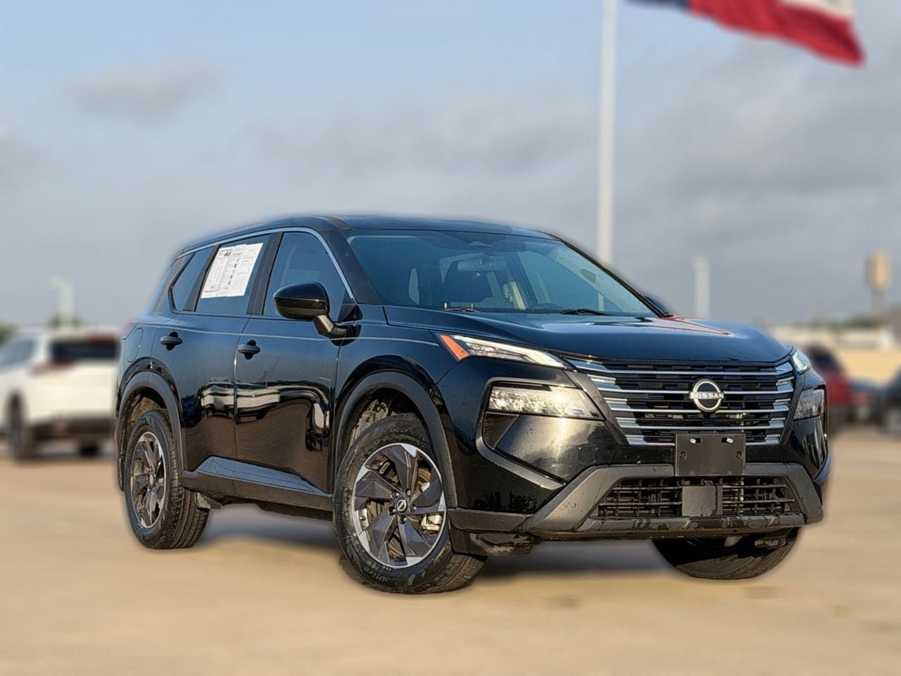 Certified 2024 Nissan Rogue SV FWD image 2