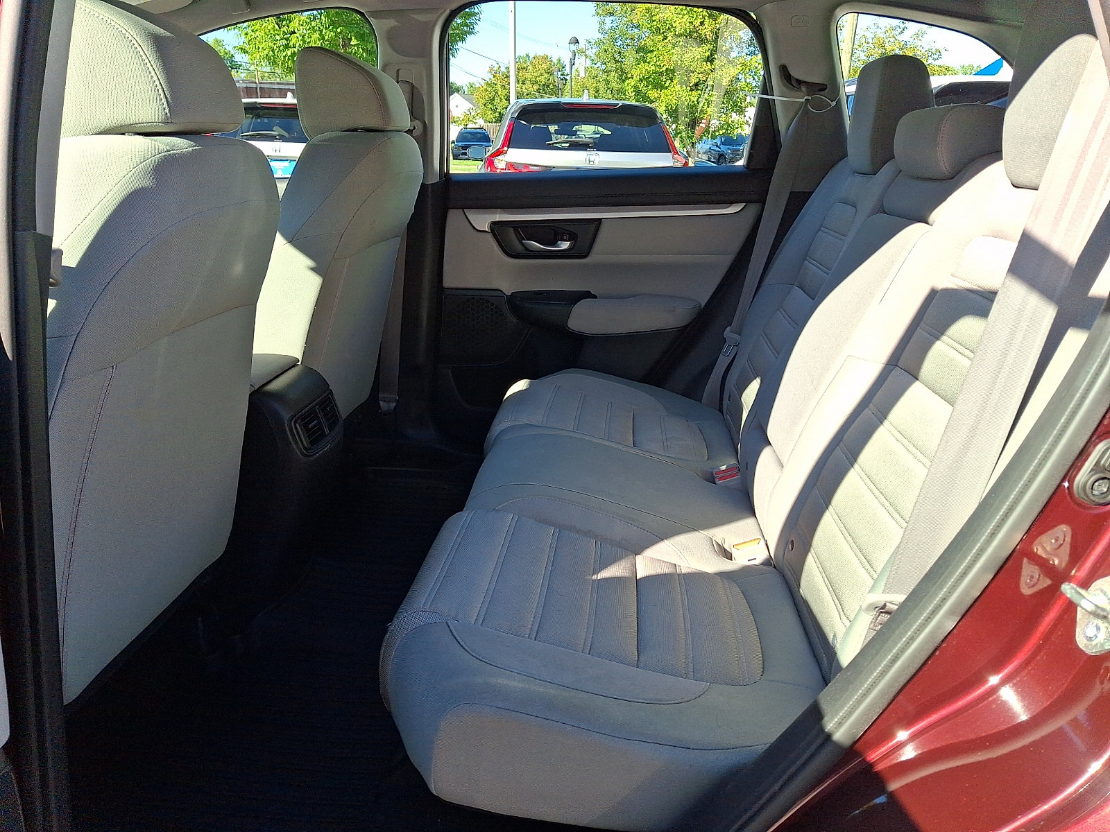 Used 2019 Honda CR-V LX image 10