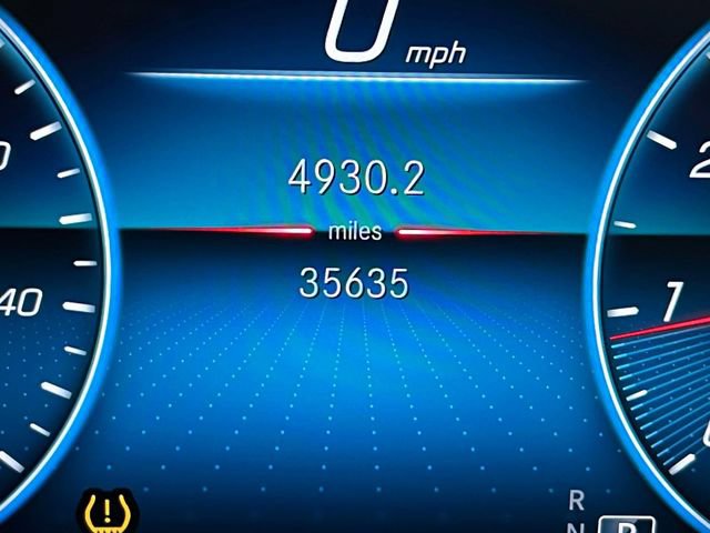 Used 2021 Mercedes-Benz GLE 350 4MATIC image 29