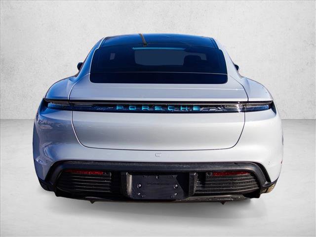 Used 2021 Porsche Taycan image 6