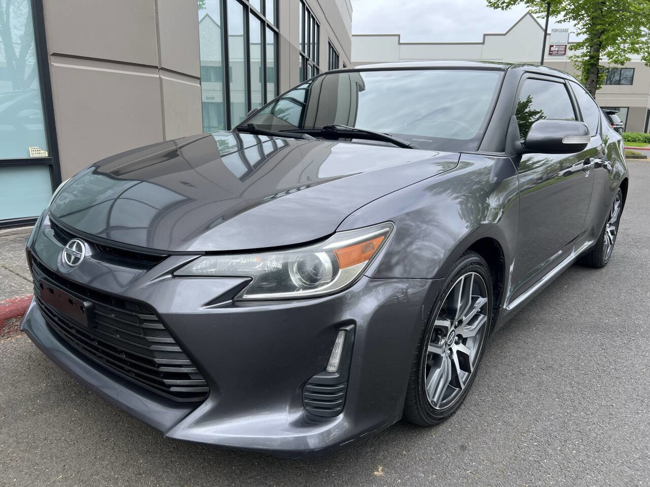 Used 2016 Scion tC FWD image 1