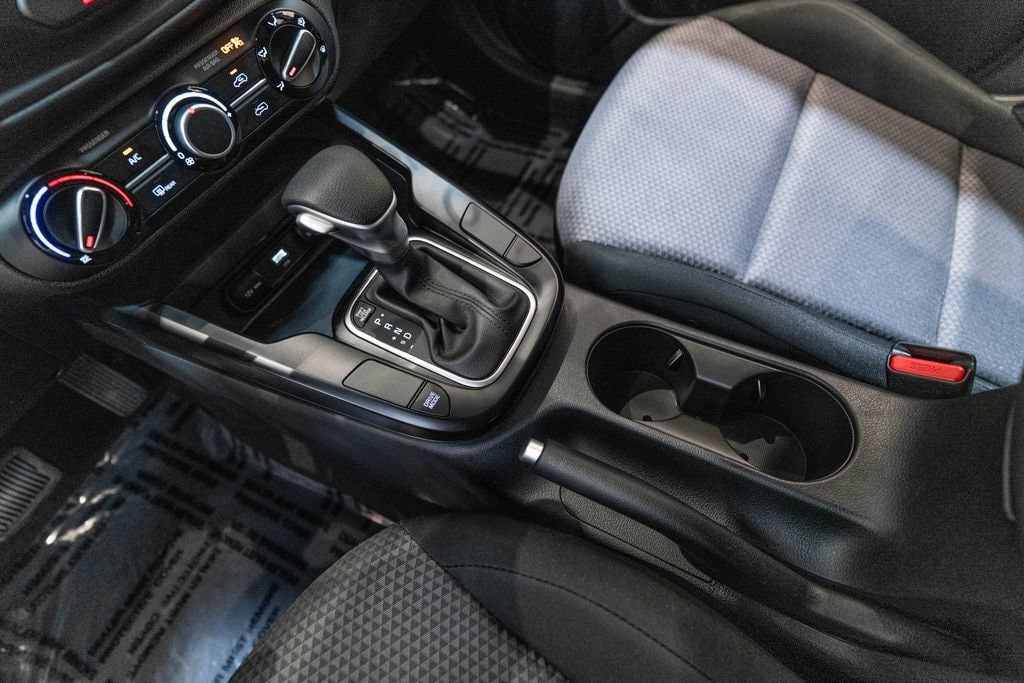 Used 2025 Kia Soul LX FWD image 22