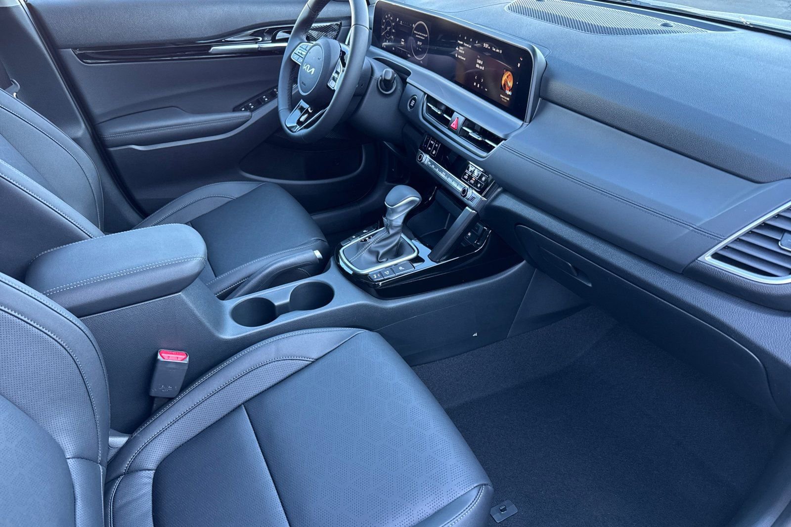 New 2026 Kia Seltos EX image 16